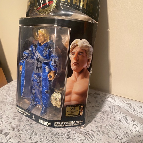 WWE Classic Superstars Ric Flair New Jakks 2005 Series 9 Blue Robe - Picture 5 of 11